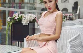 “爱丝”再一次让我陷入观看的漩涡，这种邂逅，也太迷人了吧？