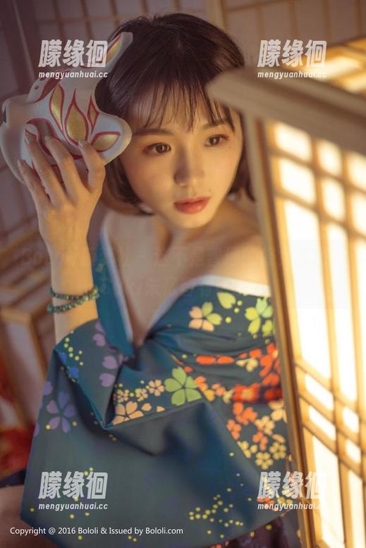 BoLoli菠萝社-Suki朱忆音 BoLoli菠萝社 - 这不是普通的修女套图,Suki朱忆音有话说!