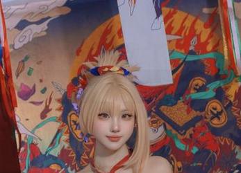 当Cat Demon喵崽遇见海浪:最新写真集,一头扎进梦的水里