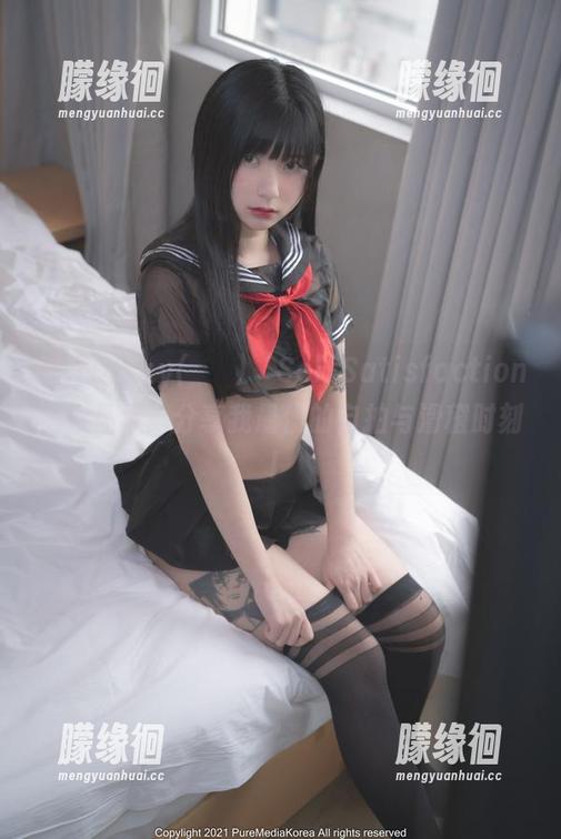 揭开Hizzy(히지)‘SelfSatisfaction’作品集：分享我最傻的自拍与滑稽时刻！