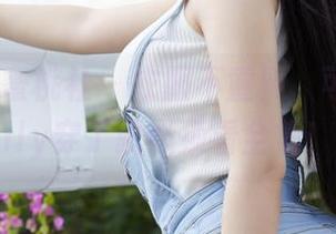 MiiTao蜜桃社 - 衣服不重要，可小魔女lily穿了就必须看全集！