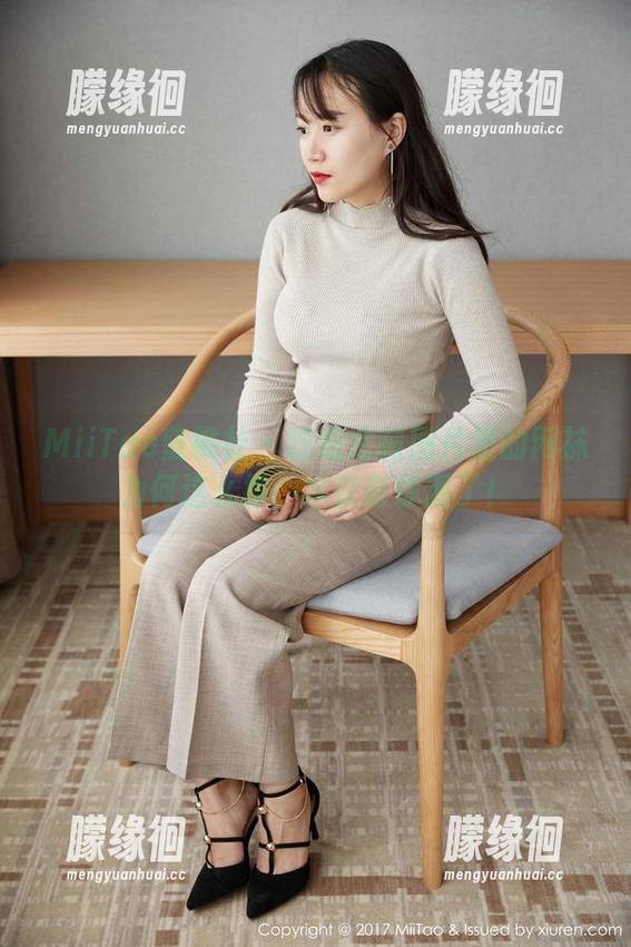 MiiTao蜜桃社-木奈奈 MiiTao蜜桃社 - 这组定制图片里的网袜为何这么撩,木奈奈你赢了!