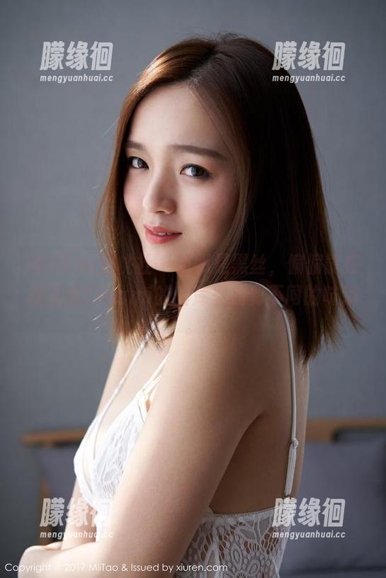 MiiTao蜜桃社-缇娜美Tinami MiiTao蜜桃社 - 明明是黑丝,偏偏能在缇娜美Tinami的图库里找到不同的味道。