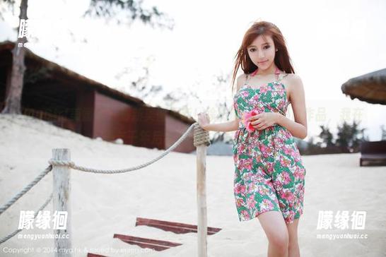 MyGirl美媛馆-徐微微mia MyGirl美媛馆 - 最新美图更新!徐微微mia的黑白作品,我在想若干年后我们还会这样拍照嘛?