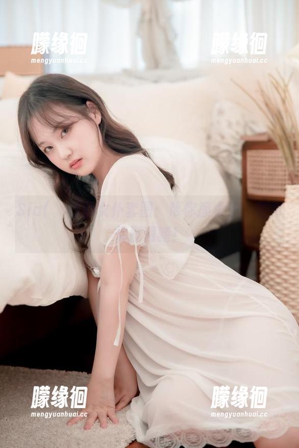 Sia(시아)的女仆套图：帮你擦桌子，更帮你擦眼睛！