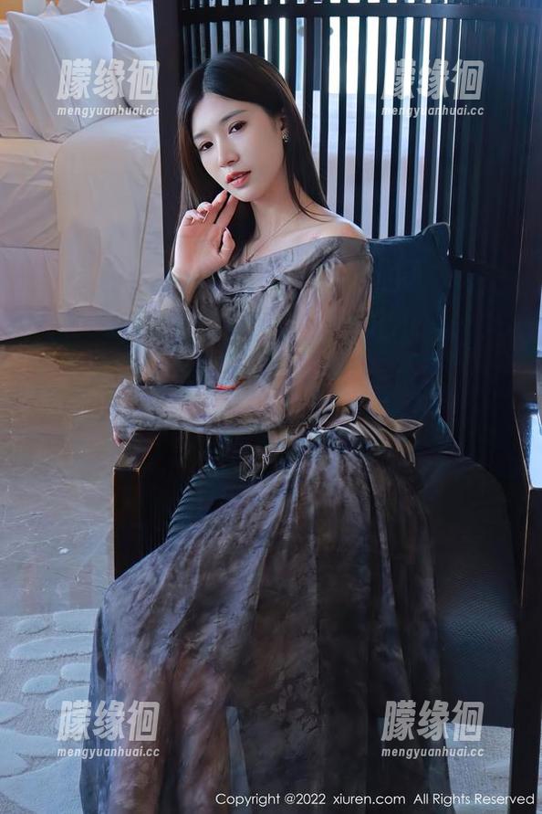 Xiuren秀人网-Lucky沈欢欣 Xiuren秀人网 - 要不要来一张Lucky沈欢欣的丝袜原图,搞得我好奇了...
