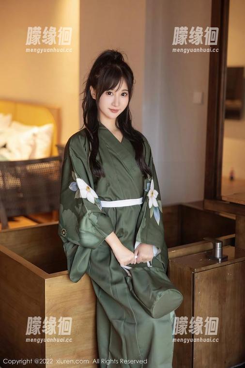 Xiuren秀人网-养乐多Doll Xiuren秀人网 - 体操服里的养乐多Doll:图片看完让我觉得酸酸甜甜!