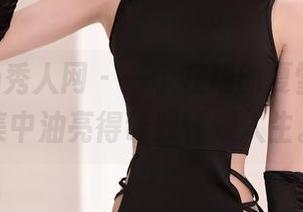 Xiuren秀人网 - 一个在线的夏雪爱，图集中油亮得让我怀疑人生。