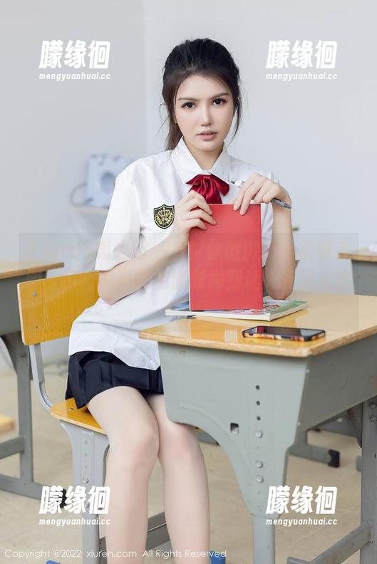 Xiuren秀人网-徐微微mia Xiuren秀人网 - 看!徐微微mia最新美图,白衬衫竟然也能时尚到让人怀疑人生!