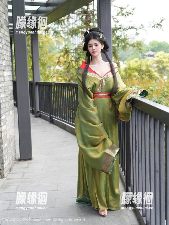 Xiuren秀人网 - 别担心，徐莉芝Botty白丝合集里的每张图片都是亮点。