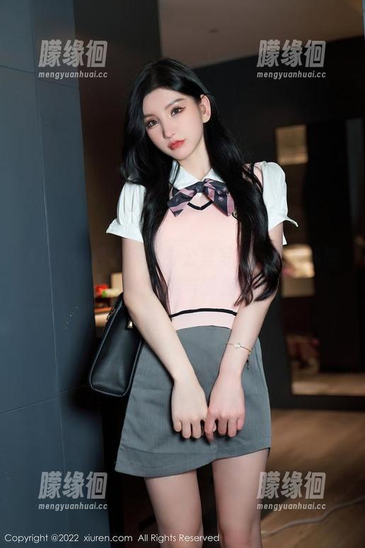 Xiuren秀人网-水水姐 Xiuren秀人网 - 办公室写真,水水姐懒洋洋的身姿与键盘对话
