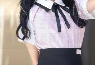 Xiuren秀人网 - 王俪丁呀的油亮写真：看看你能忍到什么程度