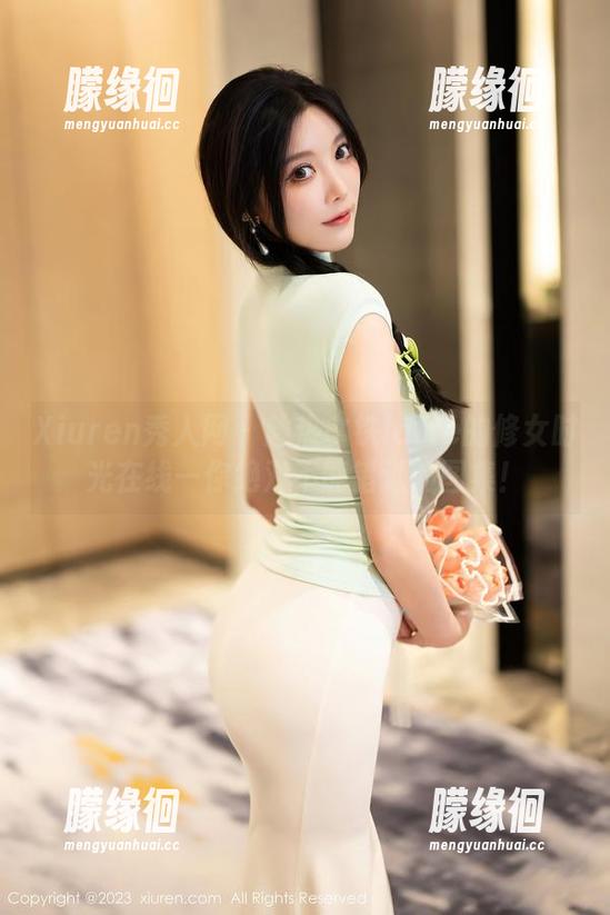 Xiuren秀人网-趁热拿铁latte Xiuren秀人网 - 趁热拿铁latte的修女时光在线—你绝对不能错过的图集!