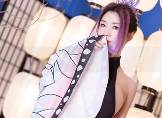 Yebin(전예빈)红裙下的私拍，竟然有种说不出的妩媚