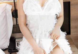 YouMi尤蜜荟 - 私拍在手，合法萝莉的原图让这位女神备受推崇，不愪心！
