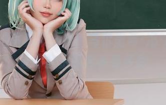 ZinieQ写真集强推！乌尔里希·冯·胡滕，让你的资源库多姿多彩