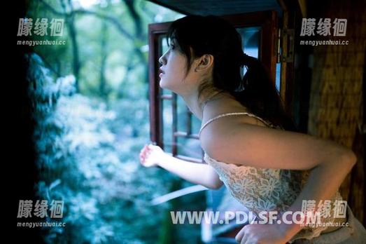 partycat轰趴猫-姗姗就打奥特曼 partycat轰趴猫 - 白得一塌糊涂,姗姗就打奥特曼的写真就是你我认不出的完美幽灵