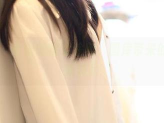 rosi - 小莉的裸足涂鸦，图库带来的分享新体验
