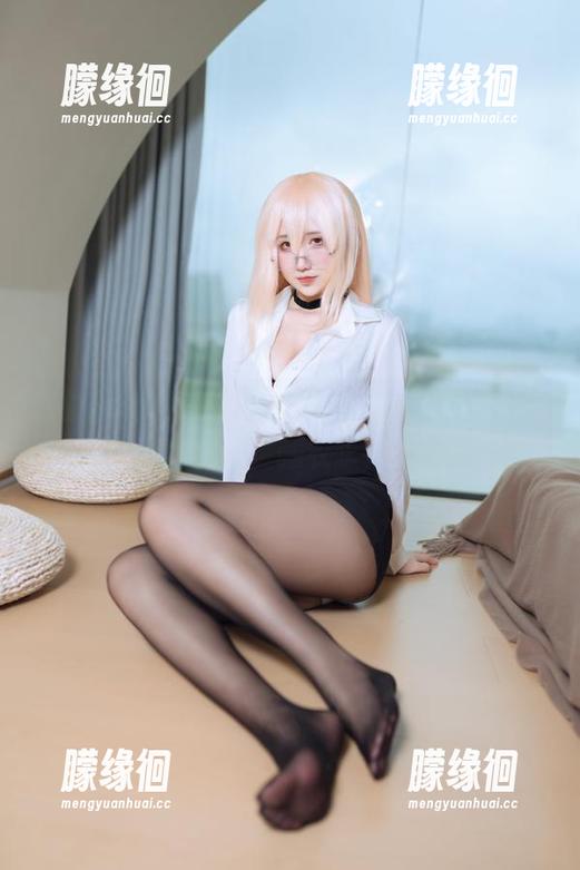 九曲Jean学姐的黑色睡衣美图，让我们一起念咒语“睡衣永存！”