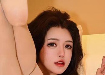微密圈 - 一张图片值千言，在线看于芷晴如何演绎吊带袜天使