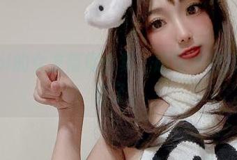 刺青Poi的女友情报合集，感觉她快成超级英雄了。