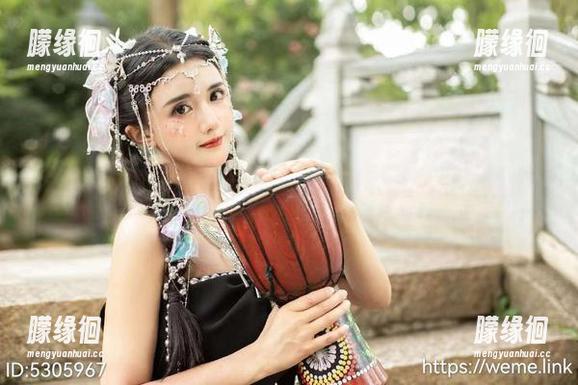 古阿扎 微密圈 - 免费?古阿扎的视频作品耍的花样真不少啊。
