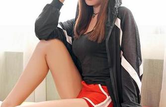 嗲囡囡 - Misty萌晰，还是水手服？不怕我着迷嘛！