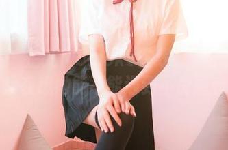 嗲囡囡 - 芷儿Momoko在线分享护士美图，我在想她能不能遇到不良患者？