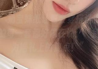 微密圈 - 奶宝妹纸让舞会穿搭送上舞台，作品集的每一套都好像在说：“别让我成为婚礼上的焦点！”