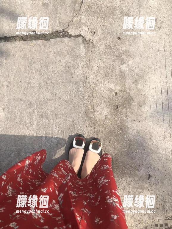 微密圈 - 送你一份小仙女ELaine的白衬衫合集，免费的哟，还不快来？