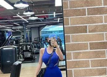 微密圈 - 左公子666和她的女仆，图集中竟然藏了多少锅？！