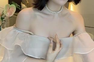 微密圈 - 有点俏皮却又恰到好处，徐莉芝Booty的吊带图片，值得一试下载安装！