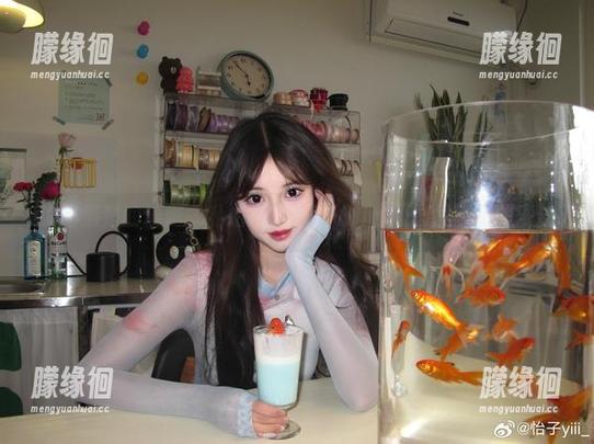 怡子yiii 说不清楚的瑜伽,私拍里的怡子yiii,原图里跳动的清新