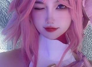 戚顾儿和她的丝滑情缘私拍图包，值得瞄一眼哦！