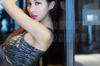 推女郎 - 别言语，网盘里的艾栗栗御姐作品，画面背后的默契和吸引