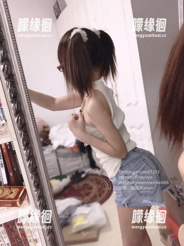 摇摇乐yoyo 你以为吊带只适合夏天?摇摇乐yoyo的高清图册让你颠覆认知