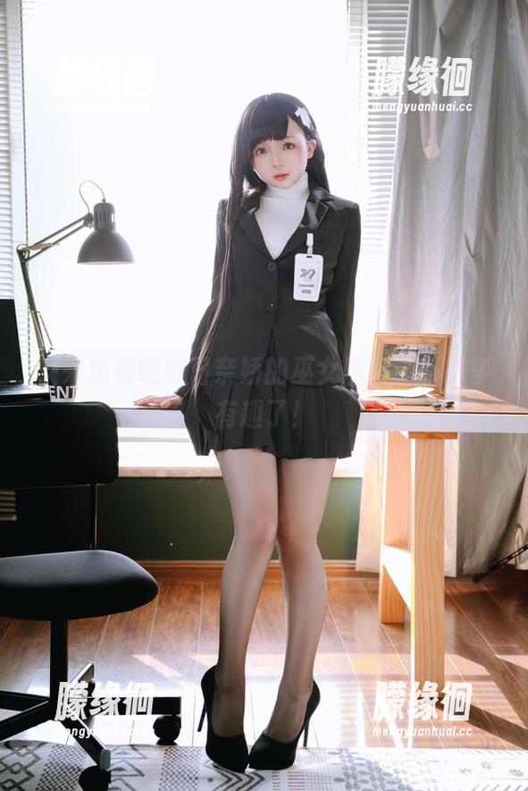 快来免费瞧瞧日奈娇的巫女照片，别提多有趣了！