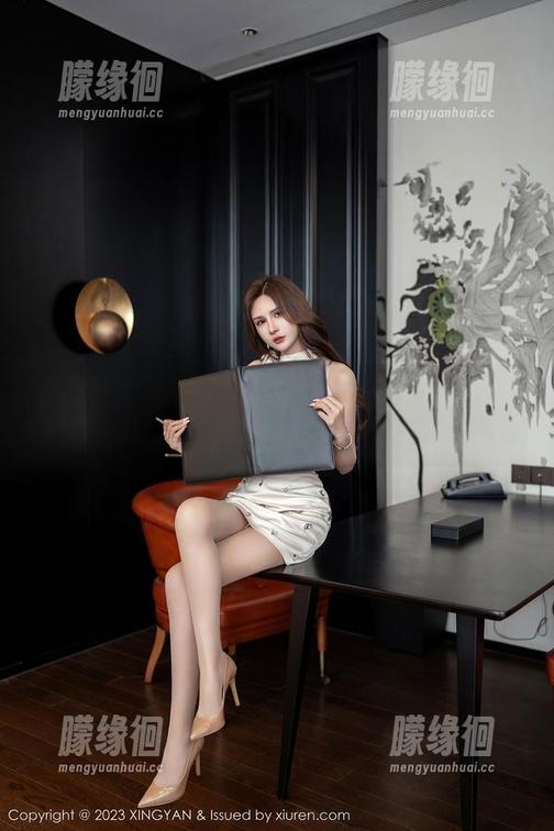 星颜社 - 陈宇曦niki的修女特辑——想不到她的图片居然不那么严肃！