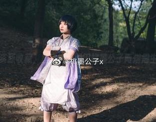 最新资源收藏，居家的蕾姆因桃墨公子而熠熠生辉。