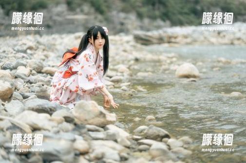 桜井宁宁与大熊猫的妖娆舞步，图库里的分享真是让人捧腹！