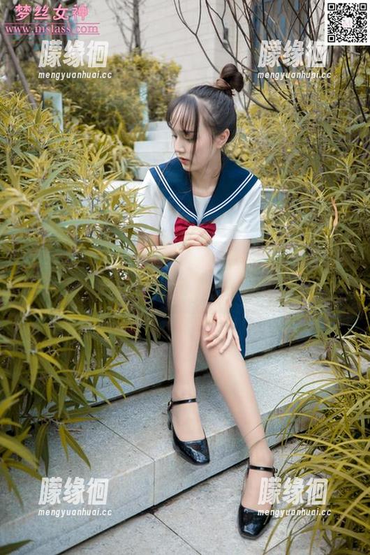 梦丝女神 - 这张原图中的花月舞，丝滑的丝袜让我想了好多……