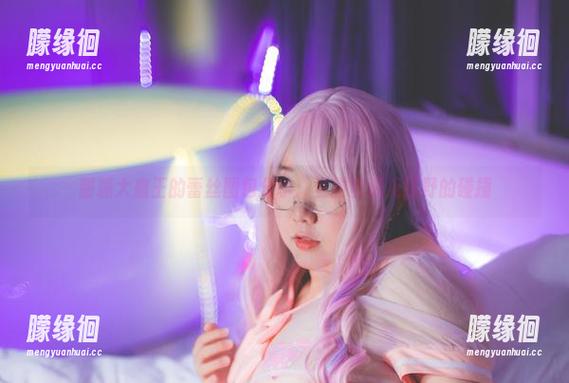 甜糖大魔王的蕾丝图包分享：当甜蜜遇见狂野的碰撞