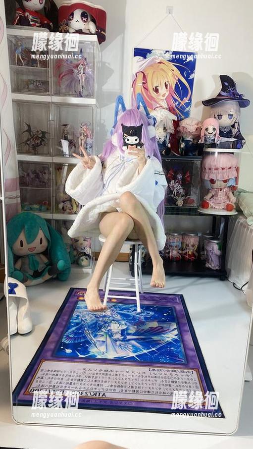 白栎Shirly 集齐白栎Shirly女王资源就好像收集了夏天的海风,轻轻拂过。