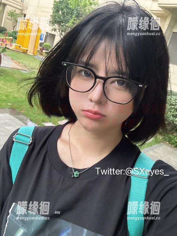眼酱大魔王w 眼酱大魔王w的女仆店D.VA套图,听说这是五月必看之选,效果拔群!