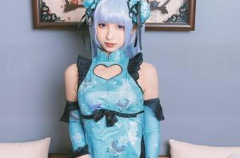 神楽坂真冬的秘密美图，在线为你展示冷冽与温情！