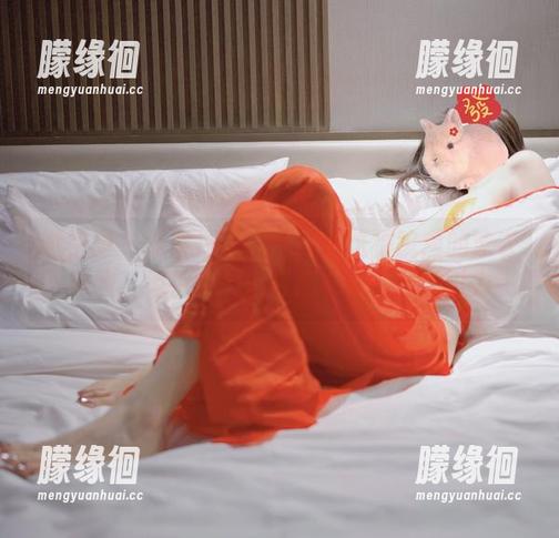 微密圈 - 浮潜还是泳池？看这禅院熏的泳衣美图，似乎每个选择都有它自己的引力