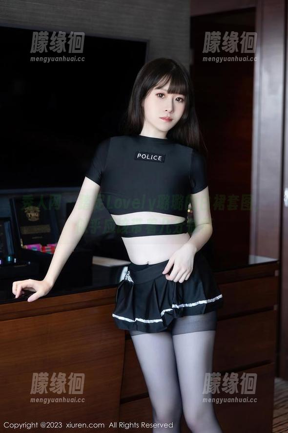 秀人网-Lovely璐璐 秀人网 - 踏足Lovely璐璐的白裙套图,似乎应该带着几分懵懂