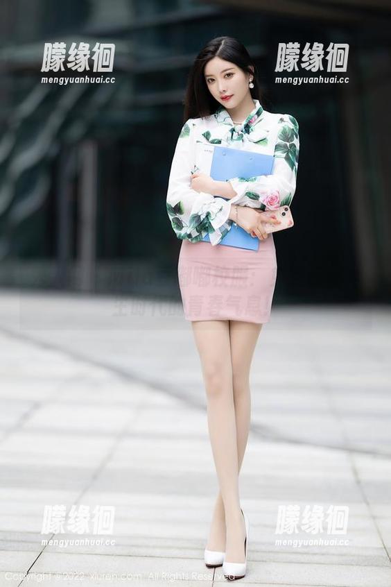 秀人网-Mila豆嘟嘟 秀人网 - Mila豆嘟嘟校服:免费获取学生时代的青春气息!