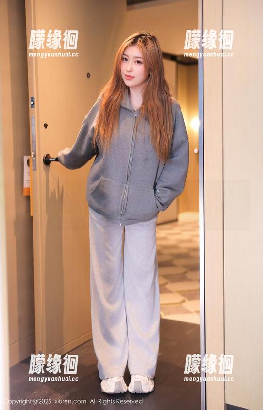秀人网-兜豆靓Youlina 秀人网 - 兔女郎专属!想要兜豆靓Youlina的图包吗?快来下载吧,别犹豫啦!