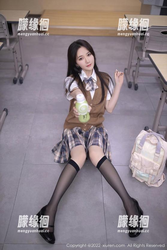 秀人网-小Kiki 秀人网 - 白色探险,小Kiki的高清写真作品,啧,我的心好像沉入了雪里。